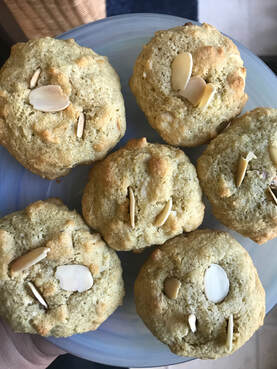 Gluten-Free Almond Cookies, semisweet cookies perfect for a snack, with tea or coffee, or for breakfast.